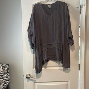 Boutique linen top